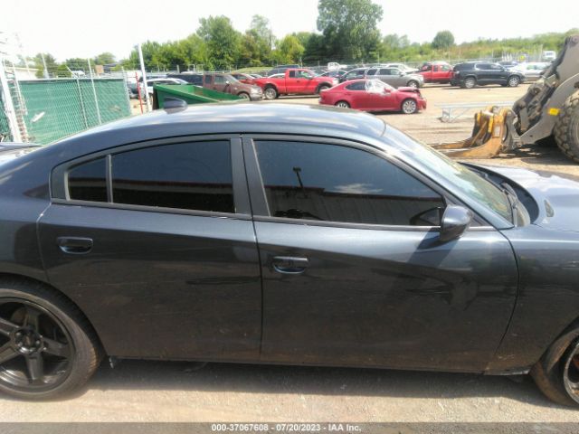 2C3CDXHG8KH686352 Dodge CHARGER GT