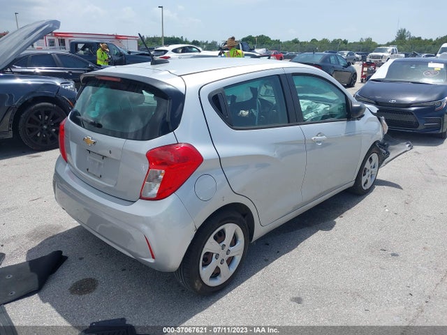 Chevrolet SPARK LS 2019 KL8CB6SA6KC766003 Image 4