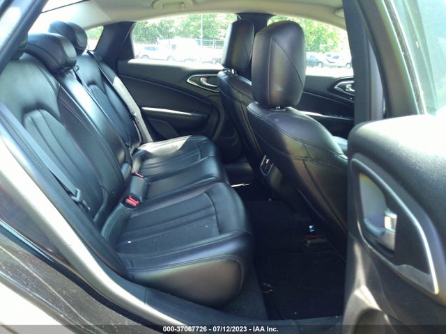 1C3CCCCB2FN545040 Chrysler 200 C