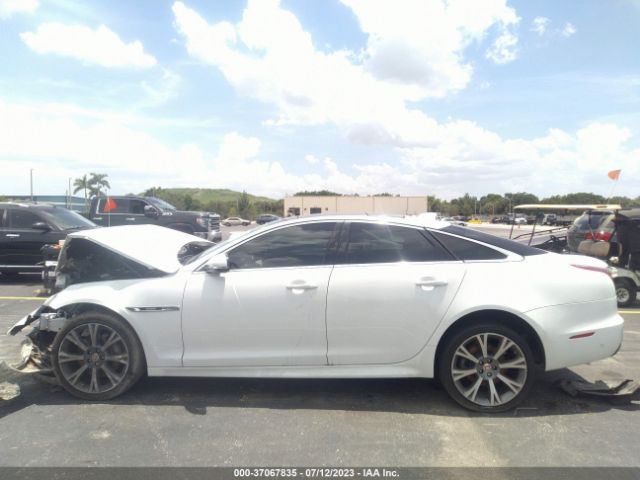 SAJWA1C73K8W21034 Jaguar Xj Xj R-sport