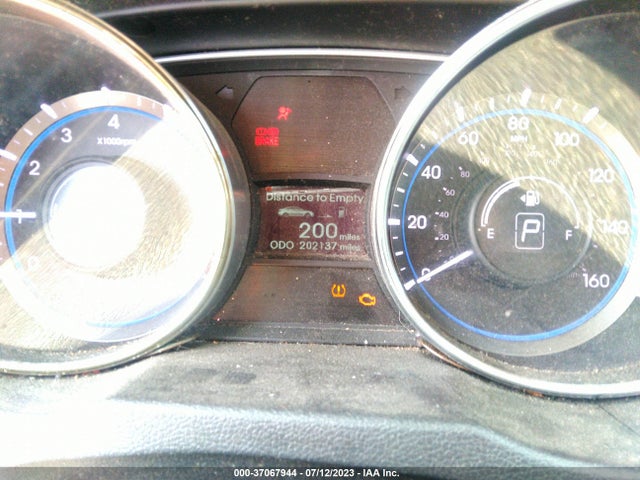 2011 HYUNDAI SONATA SE VIN: 5NPEC4AC6BH039694