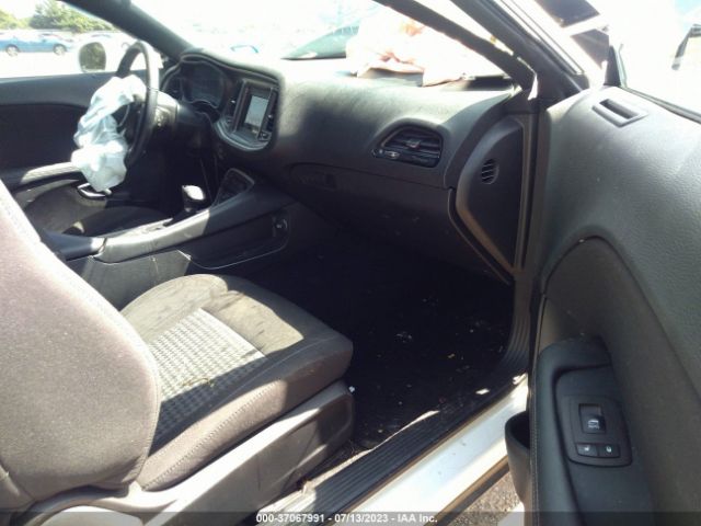 2C3CDZAG3NH143730 Dodge Challenger Sxt