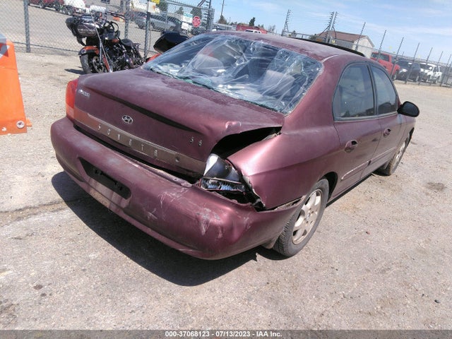 2001 HYUNDAI SONATA GLS VIN: KMHWF35V01A372556