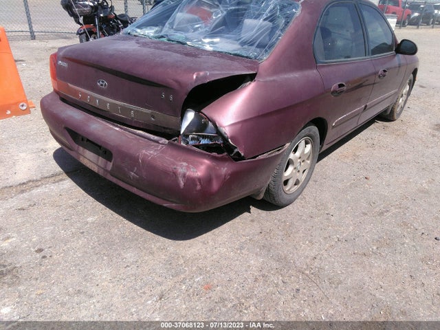 2001 HYUNDAI SONATA GLS VIN: KMHWF35V01A372556
