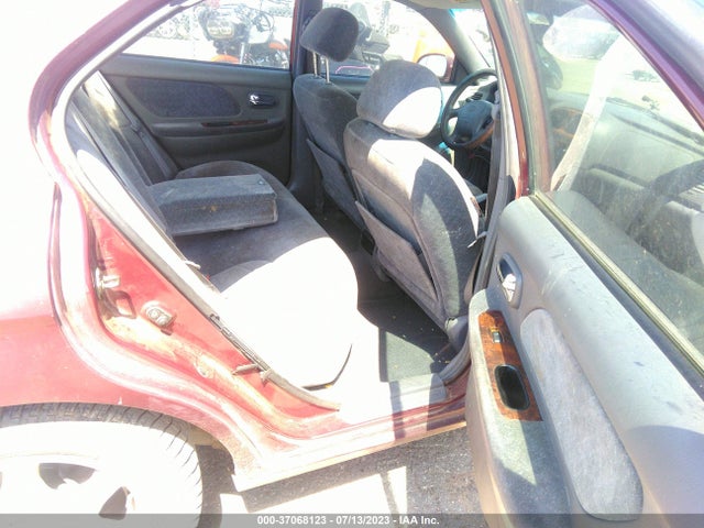 2001 HYUNDAI SONATA GLS VIN: KMHWF35V01A372556