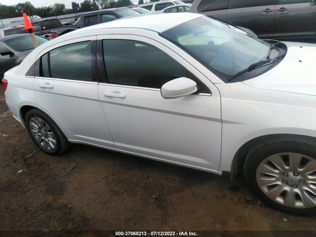 2013 CHRYSLER 200 LX VIN: 1C3CCBABXDN622540
