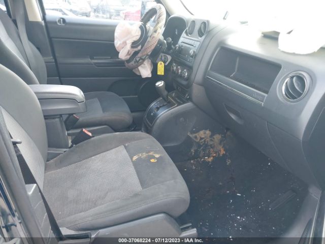 1C4NJPBB0FD358890 Jeep Patriot Sport