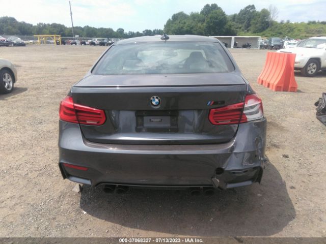 WBS8M9C56J5L72040 BMW M3