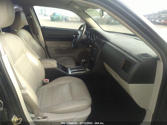 2005 Dodge Magnum Rt მანქანა იყიდება აუქციონზე, vin: 2D4GV58235H549328, აუქციონის ნომერი: 37068363