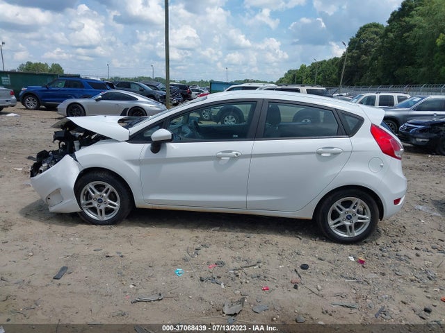 Ford FIESTA SE 2019 3FADP4EJ7KM100950 Image 14