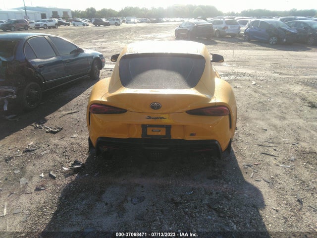 2021 Toyota Supra, VIN: WZ1DB0C03MW040455