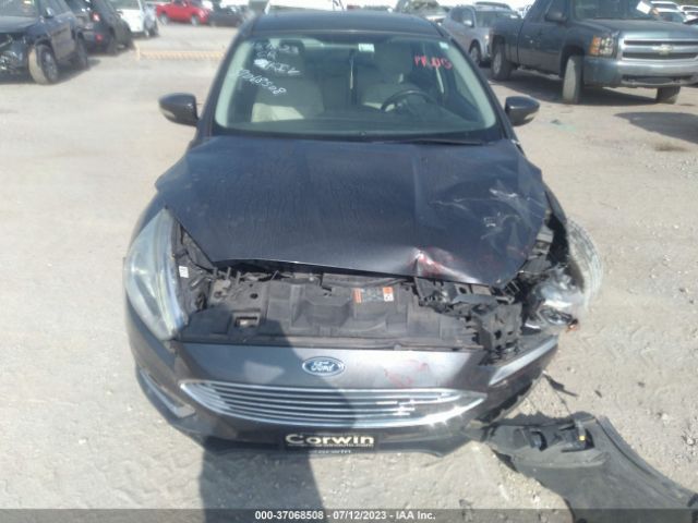 1FADP3J26HL287620 Ford Focus Titanium