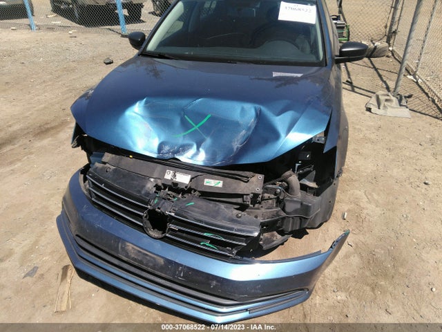 3VW2K7AJ2FM339669 Volkswagen Jetta Sedan 2.0l S