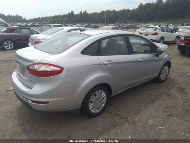 3FADP4AJ7FM144801 Ford FIESTA S
