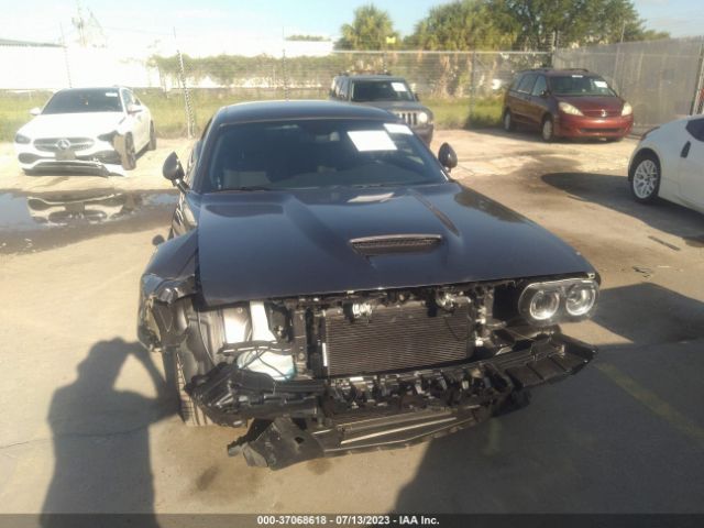 2C3CDZJG7NH254359 Dodge Challenger Gt