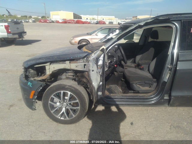 3VV1B7AX0MM072999 Volkswagen TIGUAN S