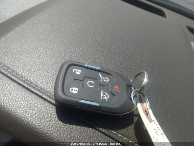 1GKS2CKJ9JR316735 GMC YUKON DENALI