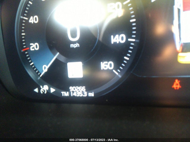 2017 Volvo V90, VIN: YV4A22NL1H1007474