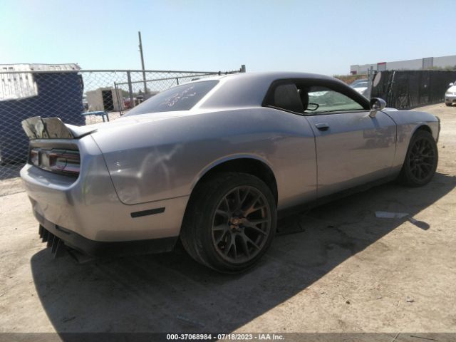 2C3CDZBT9GH255334 Dodge Challenger R/t