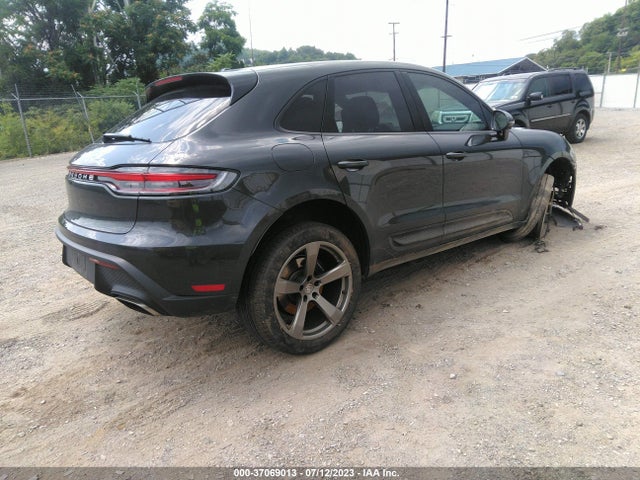 2022 Porsche Macan, VIN: WP1AA2A56NLB01197