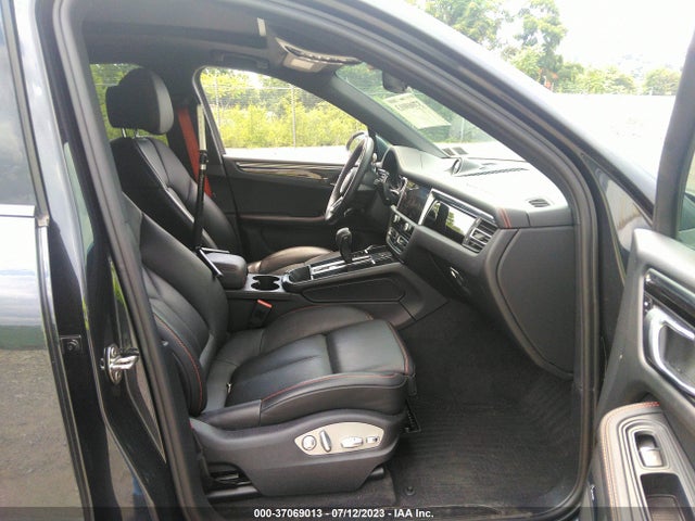 2022 Porsche Macan, VIN: WP1AA2A56NLB01197