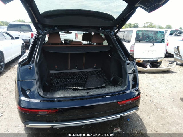 WA1BAAFY4M2096924 Audi Q5 Premium Plus