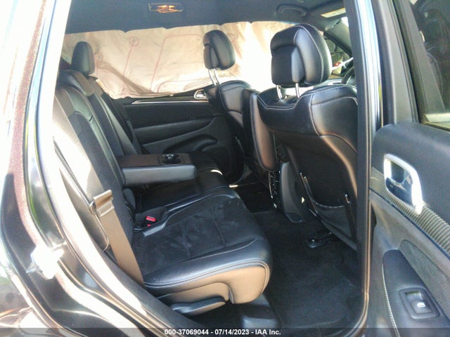 1C4RJFDJXFC118025 Jeep Grand Cherokee Srt