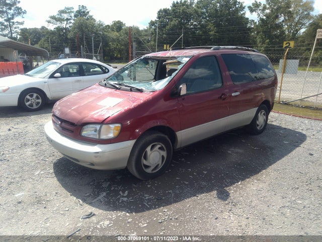 2000 TOYOTA SIENNA XLE VIN: 4T3ZF13C1YU222829