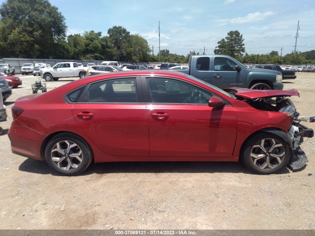 2021 KIA FORTE LXS VIN: 3KPF24AD9ME305989