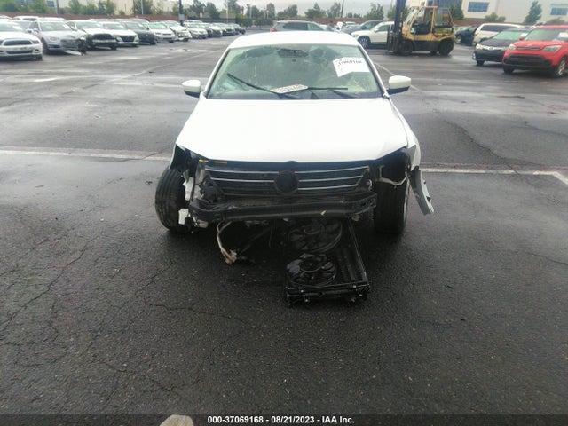 3VW2B7AJ0HM340435 Volkswagen Jetta 1.4t S