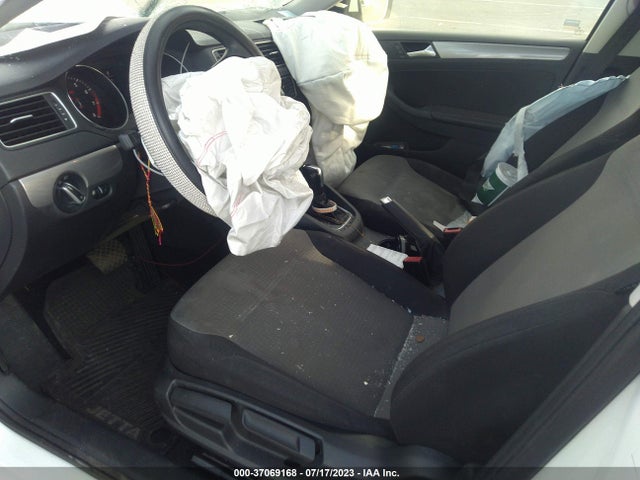 3VW2B7AJ0HM340435 Volkswagen Jetta 1.4t S