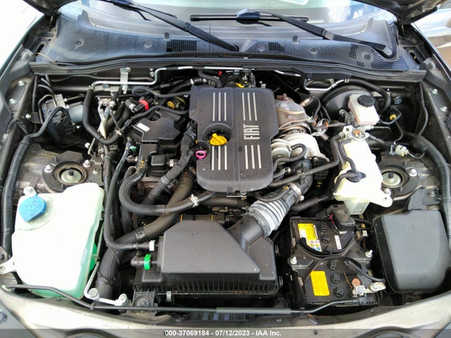 JC1NFAEK6J0138046 Fiat 124 Spider Lusso
