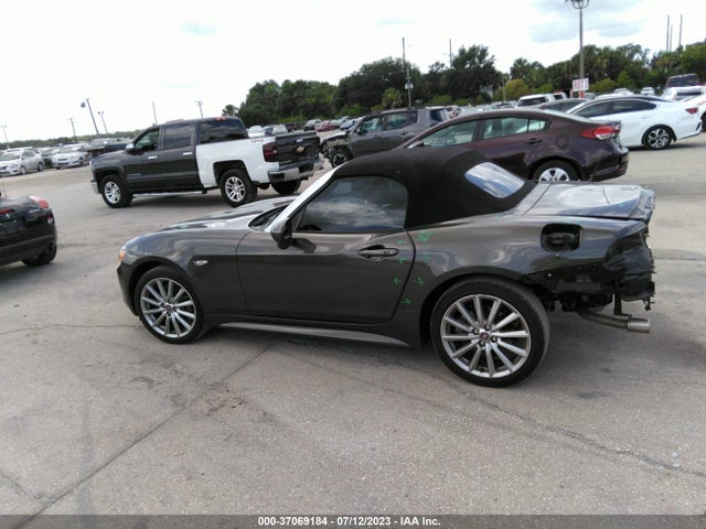 JC1NFAEK6J0138046 Fiat 124 Spider Lusso