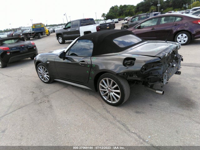 JC1NFAEK6J0138046 Fiat 124 Spider Lusso
