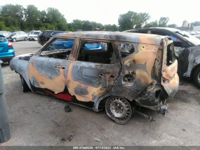 KNDJ23AUXL7041913 KIA SOUL LX
