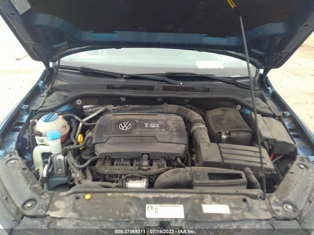 3VWD17AJ6FM286230 Volkswagen Jetta Sedan 1.8t Se