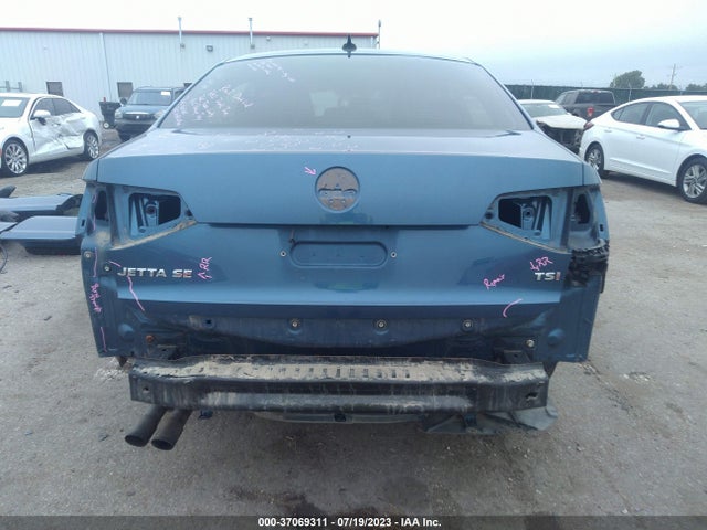 3VWD17AJ6FM286230 Volkswagen Jetta Sedan 1.8t Se