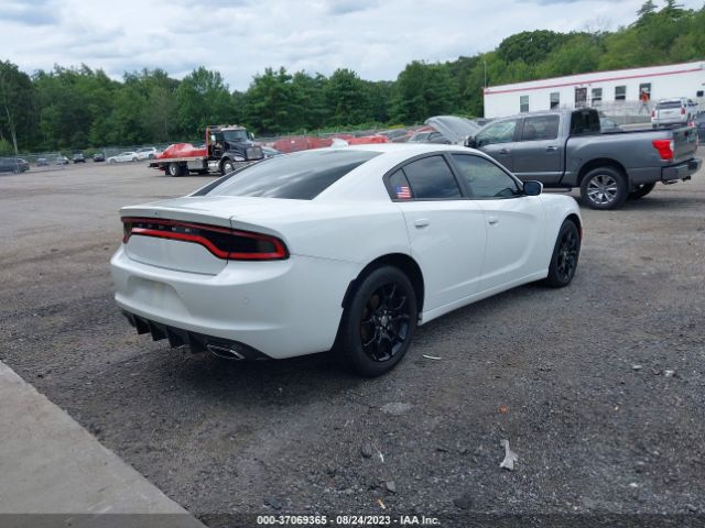2C3CDXJG0GH335131 Dodge Charger Sxt