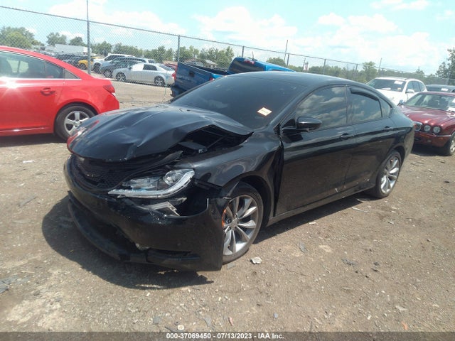 1C3CCCBB1FN671813 Chrysler 200 S