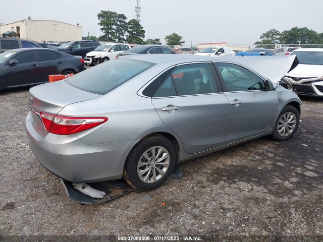 2015 TOYOTA CAMRY XLE/SE/LE/XSE VIN: 4T1BF1FK7FU110904