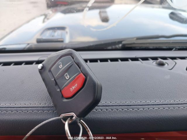 1C4HJXENXMW837144 Jeep Wrangler Unlimited Sahara