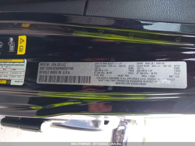 1C4HJXENXMW837144 Jeep Wrangler Unlimited Sahara