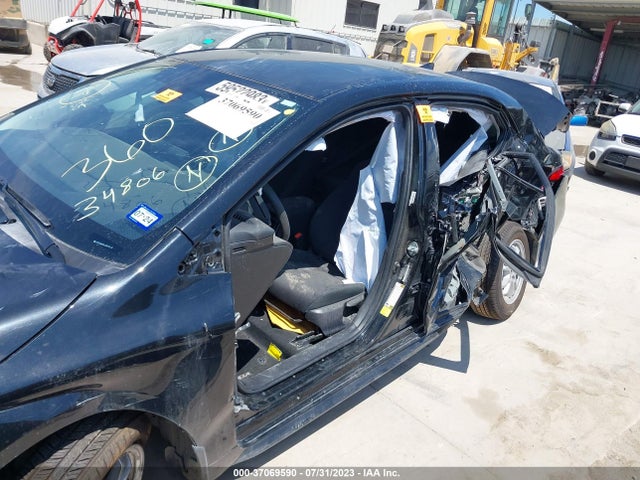 Toyota Corolla Hybrid Le 2022 JTDEAMDE0NJ059101 Image 12