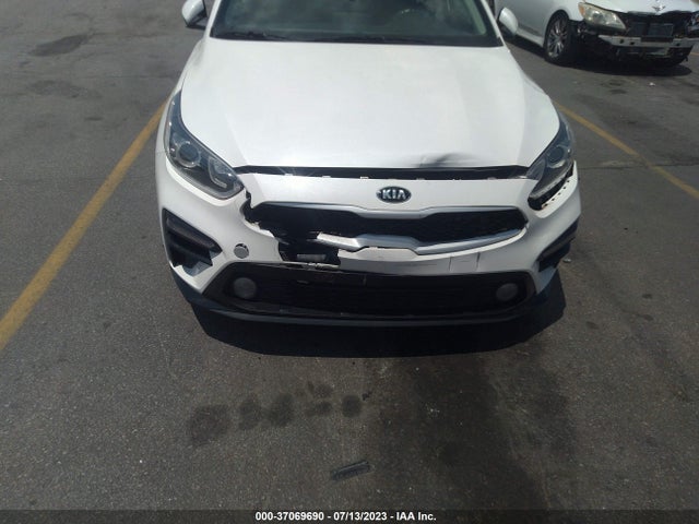 2021 KIA FORTE LXS VIN: 3KPF24AD8ME357971