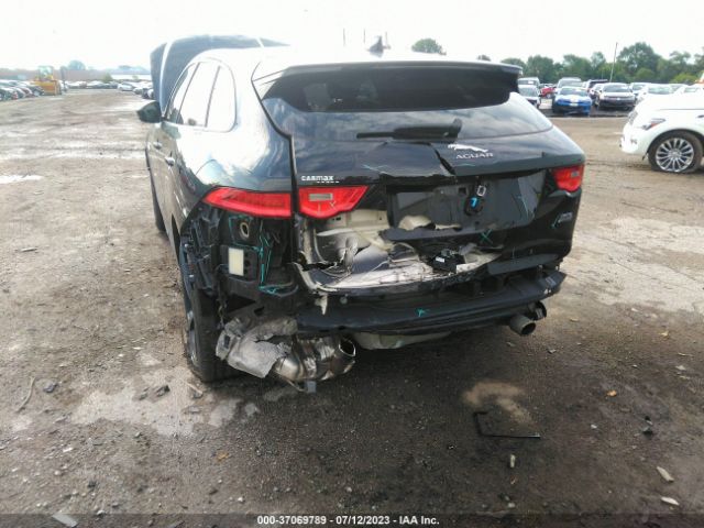 2017 JAGUAR F-PACE SADCJ2BV2HA488568 Photo 5