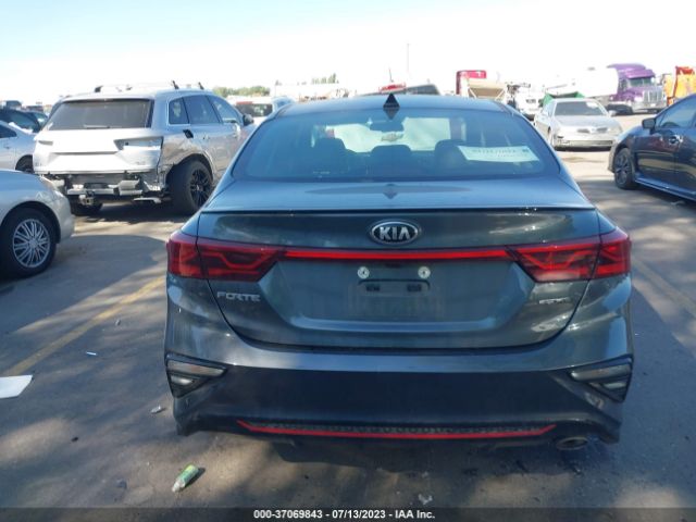 3KPF34AD8ME379143 KIA Forte Gt-line