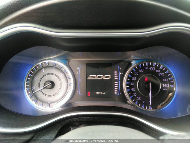 1C3CCCABXGN177078 Chrysler 200 Limited Platinum