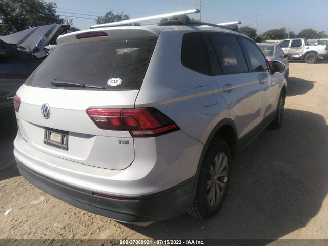 3VV1B7AX3JM160862 Volkswagen TIGUAN S