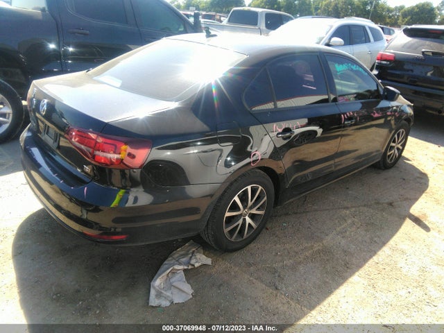 3VWD67AJ7GM295781 Volkswagen Jetta Sedan 1.4t Se