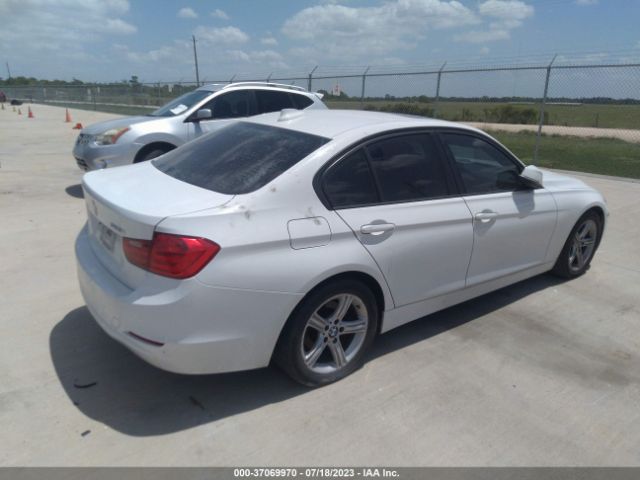 WBA3A5C5XEJ464779 BMW 3 Series 328i